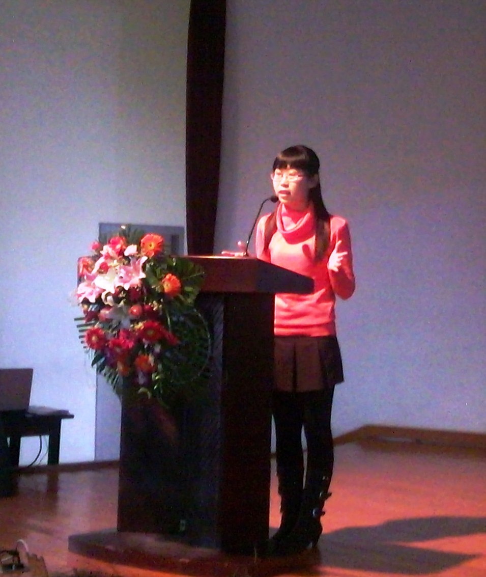 开元官网选手庞慧在进行演讲